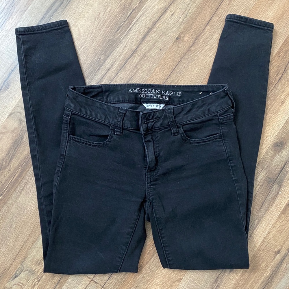 American Eagle stretch jeggings Black size 2 short